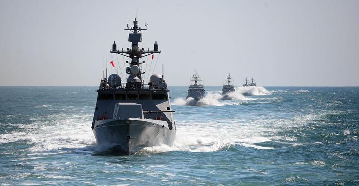 해군 유도탄 고속함의 훈련 장면. [매경DB] ※위 사진은 독자들의 이해를 돕기 위한 것으로 기사 내용과 무관함.