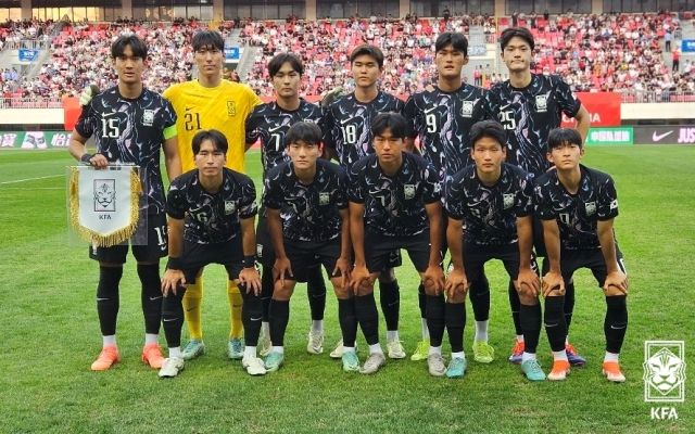 중국에 0-2로 완패한 대한민국 U-19 대표팀. 사진=대한축구협회 제공