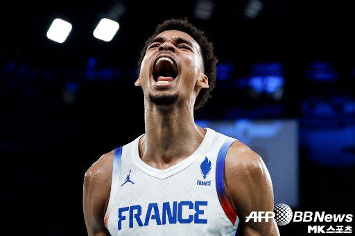 지난 파리올림픽에서 고국  프랑스를 대표했던 빅터 웸밴야마는 이번에는 소속팀과 함께 파리를 방문한다. 사진=ⓒAFPBBNews = News1