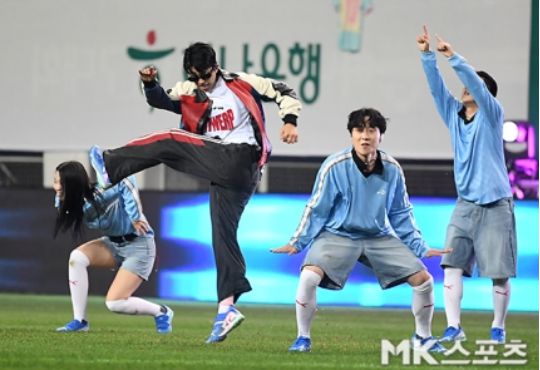 경기가 종료된 후, 임영웅은 중계 방송사와의 인터뷰를 통해 경기에 대한 소감을 전했다. 사진=천정환 기자