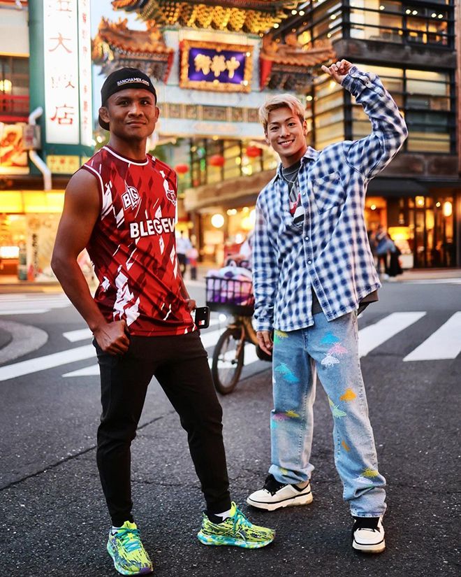 미우라 고타(오른쪽)는 2004·2006 K-1 MAX 챔피언 부아까오의 태국 무에타이 체육관 후배다. 사진=三浦 孝太