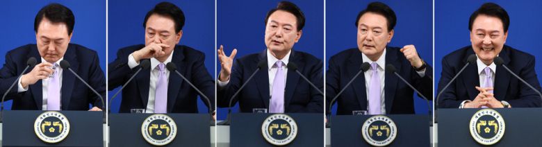 속타고…항변하고…활짝 웃고 윤석열 대통령이 7일 서울 용산 대통령실에서 열린 대국민 담화·기자회견에서 국내외 취재진의 질문에 답변하며 다양한 제스처를 취하고 있다. 이날 윤 대통령은 15분간 약 3400자 분량의 대국민 담화를 발표한 뒤 125분에 걸쳐 총 26개의 질문에 답변했다.  이승환 기자