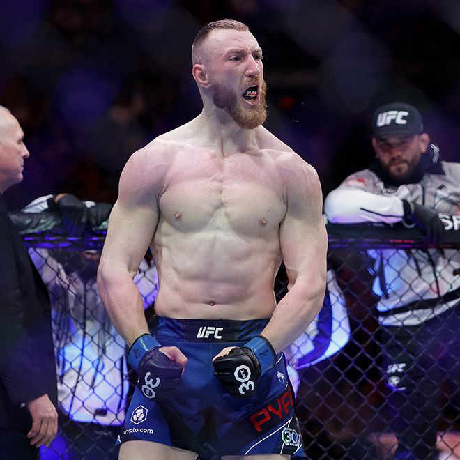 조 파이퍼가 2023년 4월 UFC287 1라운드 KO승 후 포효하고 있다. 사진=Getty Images=연합뉴스 제공