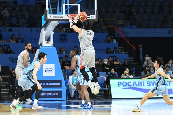 옥존의 마지막 선택은 아쉬움을 낳았다. 사진 제공= KBL