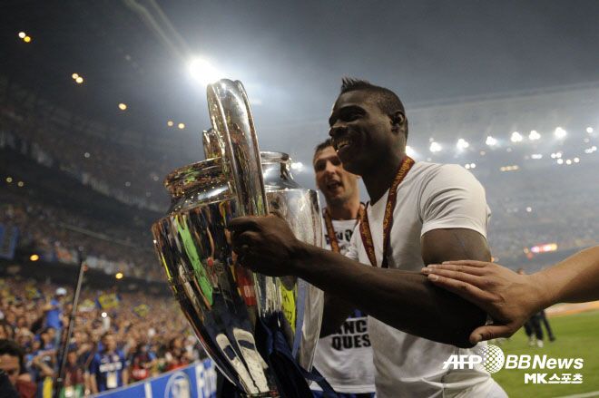 마리오 발로텔리는 한때 세계 최고의 스트라이커가 될 재능으로 꼽혔다. 사진=AFPBBNews=News1