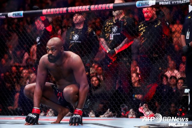 존스는 헤비급에서도 대단히 강력한 모습을 보여주고 있다. 그러나 아스피날과의 매치업에는 관심이 없는 모습이다. 사진=AFPBBNews=News1