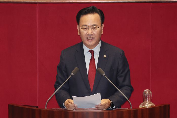 국민의힘 유상범 의원이 13일 국회 본회의에서 상법 일부개정법률안 관련 토론을 하고 있다. [사진 = 연합뉴스]