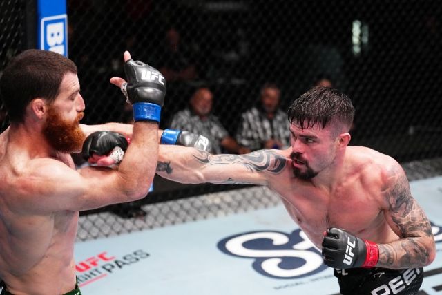 피크(9승 3패)는 ‘스마트 타이거’의 첫 시험대로 제격인 상대다. 피크는 튼튼한 내구력과 파워를 믿고 막무가내로 주먹을 휘두르며 전진하는 광전사다. 전문적으로 배우지 않고 무허가 길거리 싸움으로 격투기를 시작한 날 것 그대로의 파이터다. 사진=UFC 제공