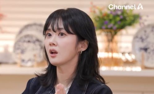 가수 겸 배우 장나라가 ‘절친 도큐멘터리 4인용식탁’에서 지난해 받았던 연기대상을 언급해 눈길을 끌었다. [사진출처 = 영상 화면 캡처]