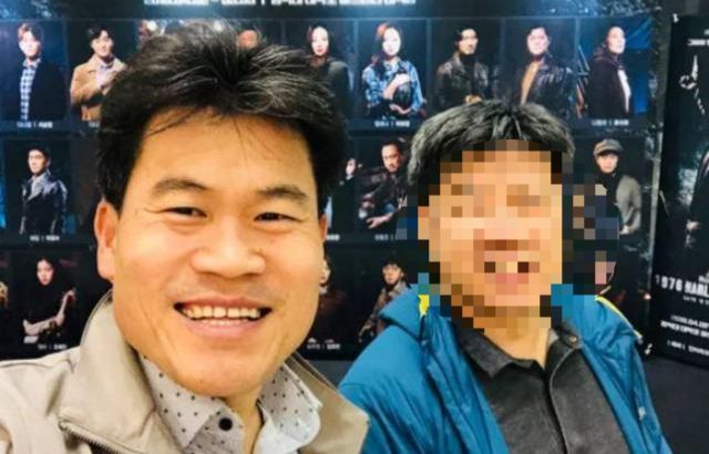 윤석열 대통령 탄핵을 반대하는 한국사 일타 강사 전한길씨가 “가장 친한 친구가 나에게 ‘쓰레기’라고 했다”고 말한 것과 관련, 당사자가 심경을 밝혔다. [사진출처 = 김호창 SNS]