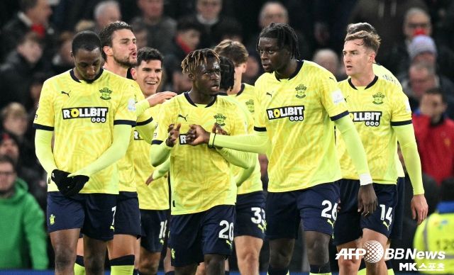 사우스햄튼은 완전히 다른 입장이다. 그들은 프리미어리그 잔류보다 역대 최저 승점이라는 타이틀을 피하는 것이 최대 목표다. 수치스러운 기록의 주인공이 되는 건 그 누구도 바라지 않는 일이다. 사진=AFPBBNews=News1