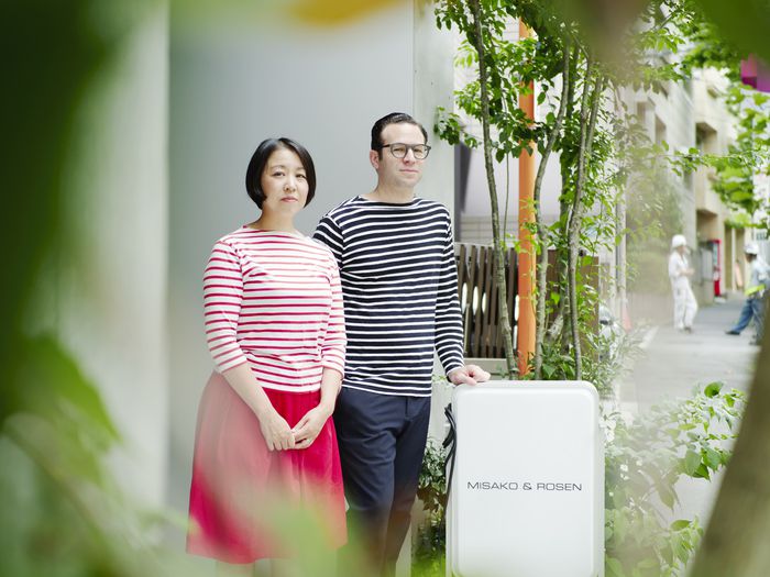 일본 갤러리 미사코&로젠의 공동 설립자이자 공동 대표(디렉터)인 미사코 로젠(왼쪽)과 제프리 로젠. 미사코&로젠