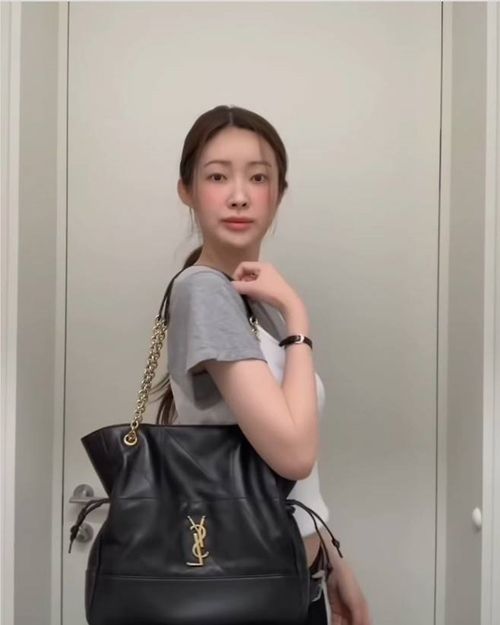 배우 차정원이 주말 일상을 공유하며 ‘꾸민 듯 안 꾸민 듯’ 완벽한 간절기룩을 선보였다. 사진=차정원 SNS