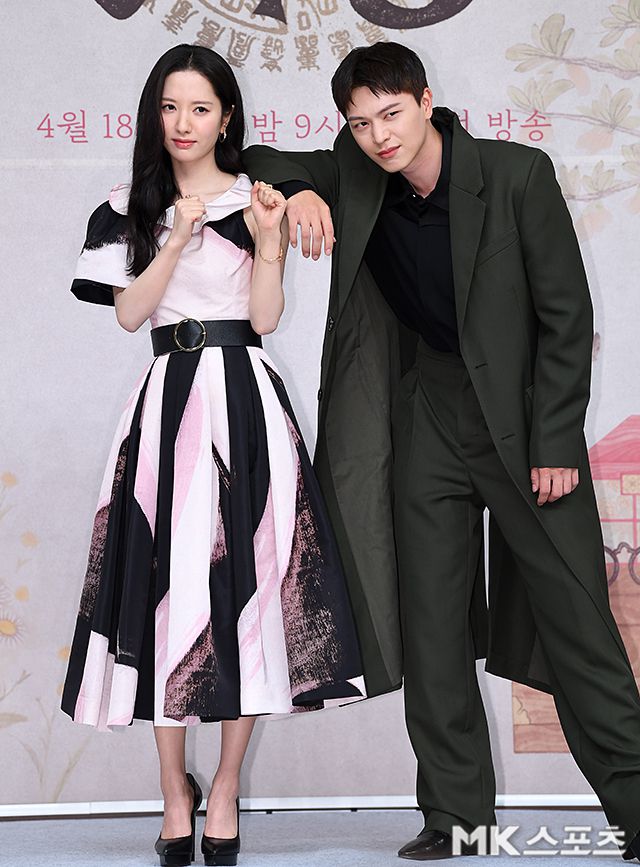 17일 오후 서울 목동 SBS에서 SBS 새 금토드라마 ‘귀궁’의 제작발표회가 진행됐다. 이날 제작발표회에서는 윤성식 감독, 육성재, 김지연, 김지훈이 참석했다. / 사진 = 천정환 기자