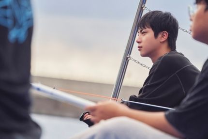 ‘기안장의 맥가이진’이라는 별명처럼, 그는 늘 성실했고 다정했으며 팀의 중심을 지켰다. 사진=넷플릭스 제공