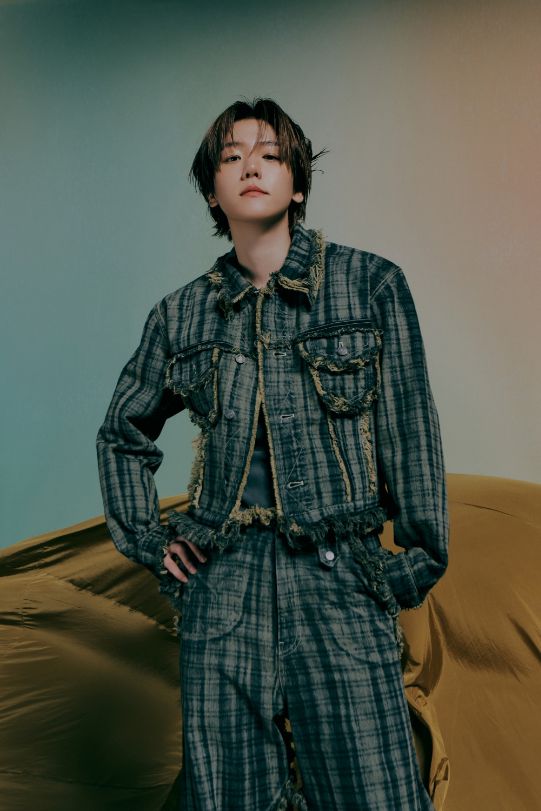 ‘Essence of Reverie’ 첫 번째 콘셉트 포토.사진= INB100 제공