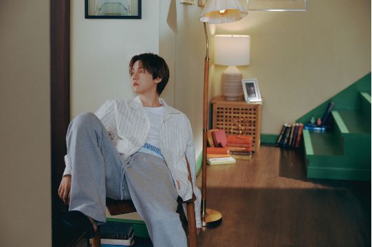 ‘Essence of Reverie’ 첫 번째 콘셉트 포토.사진= INB100 제공