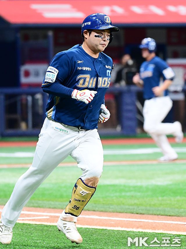 NC 권희동은 3일 부산 롯데전에서 2타점 적시타를 쳤다. 사진=김영구 기자