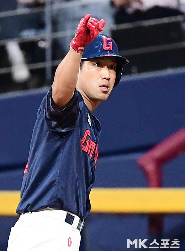 전준우는 3일 부산 NC전에서 분전했다. 사진=김영구 기자