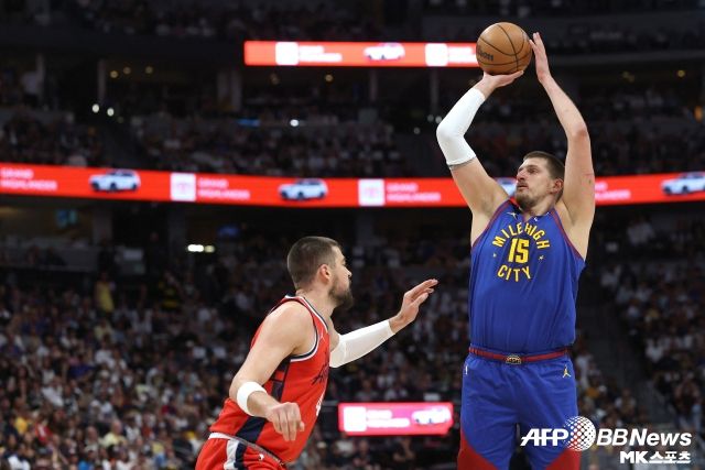 니콜라 요키치가 카와이 레너드, 제임스 하든을 집으로 보냈다. 사진(덴버 미국)=AFPBBNews=News1