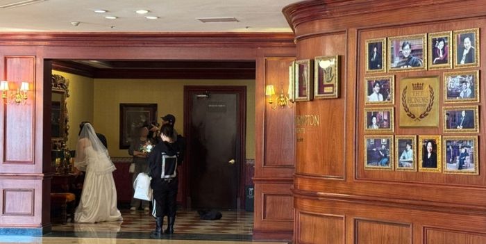 켄싱턴호텔 설악에서 웨딩 스냅을 찍고 있는 커플 / 사진=홍지연 여행+ 기자