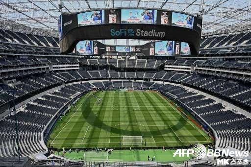 올림픽 기간 개회식과 수영 경기장으로 사용될 스타디움 인 잉글우드 전경. 사진=ⓒAFPBBNews = News1