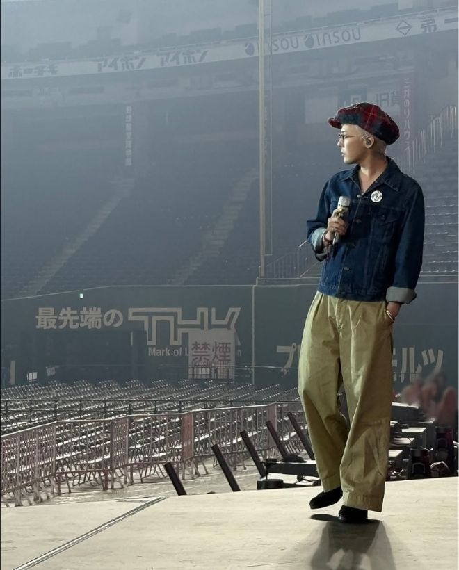 리허설임에도 불구하고 무대 위 분위기와 GD의 존재감은 이미 본 공연 못지않았다.사진=지드래곤 SNS