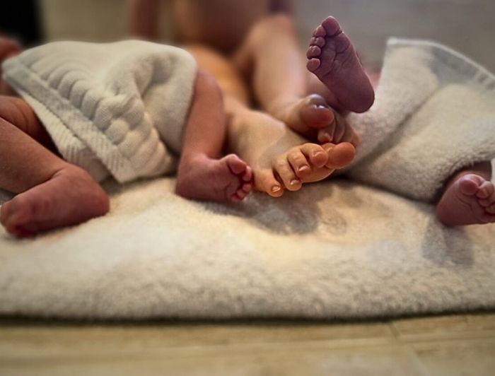 앰버 허드가 공개한 쌍둥이 발. 사진|앰버 허드 인스타그램