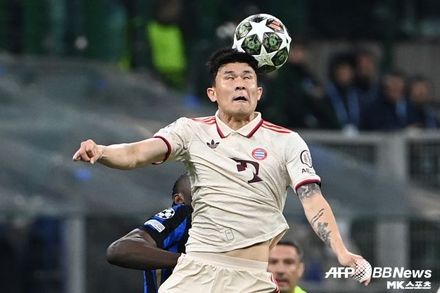 ‘바이에른 인사이더’는 “뮌헨은 김민재를 영입할 때 5000만 유로를 지불했다. 그러나 지금은 3000~3500만 유로 정도에 매각하려고 한다”고 설명했다. 사진=AFPBBNews=News1