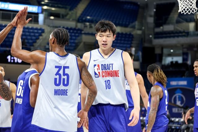 ‘중국산 요키치’ 양한센이 NBA 드래프트 컴바인에서 평가가 엇갈렸다. 사진=CGTN 스포츠 신 SNS