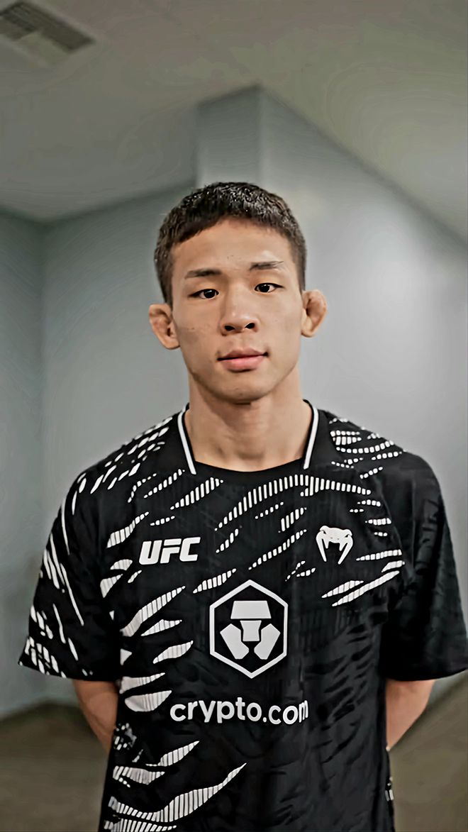 Road to UFC 시즌1 플라이급 토너먼트 우승자 박현성이 2025년 5월 미국 네바다주 엔터프라이즈 UFC on ESPN+ 114 파이크 위크 한국어 인터뷰를 하고 있다. 사진=TKO