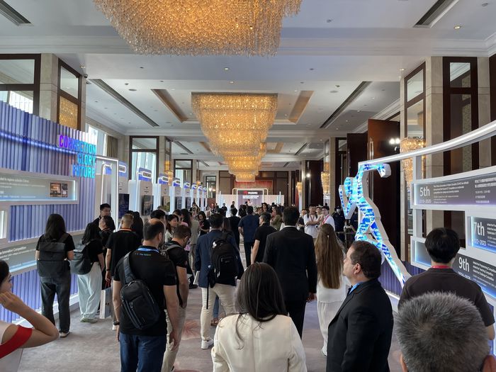 지난 24일 중국 선전시 샹그릴라호텔 연회장은 화웨이 제9회 ICT 경진대회 시상식에 참석하러 온 많은 인파로 붐볐다. <선전 송광섭 특파원>