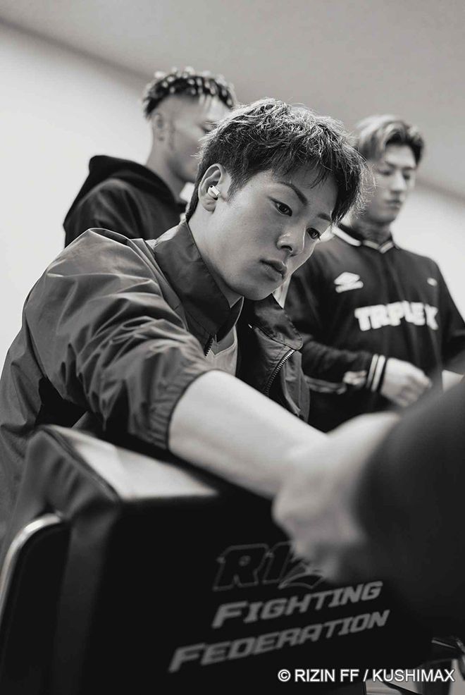 종합격투기 파이터 미우라 고타가 2024년 연말 일본 사이타마 슈퍼아레나 라이진 49 출전을 준비하고 있다. 고타는 1992년 제10회 아시아축구연맹 아시안컵 최우수선수 미우라 가즈요시의 둘째 아들이다. 사진=RIZIN FF