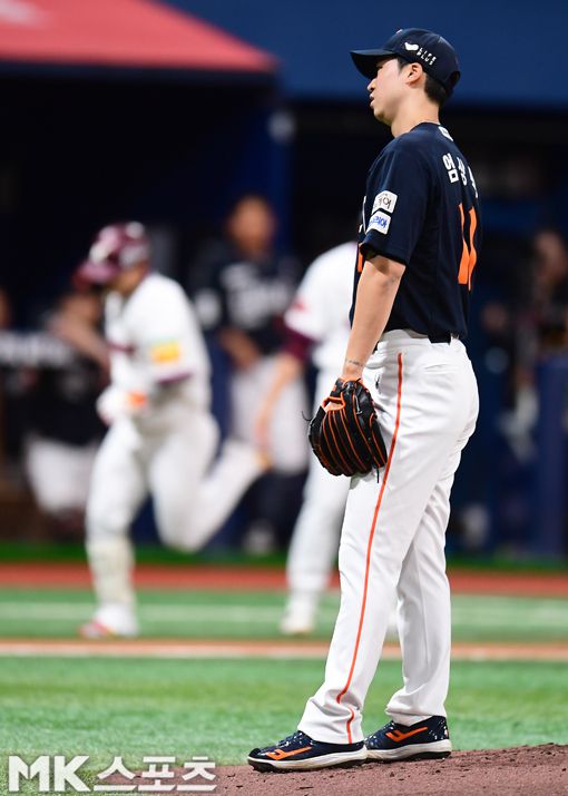 올해 초반 힘든 시기를 보낸 엄상백. 사진=김재현 기자