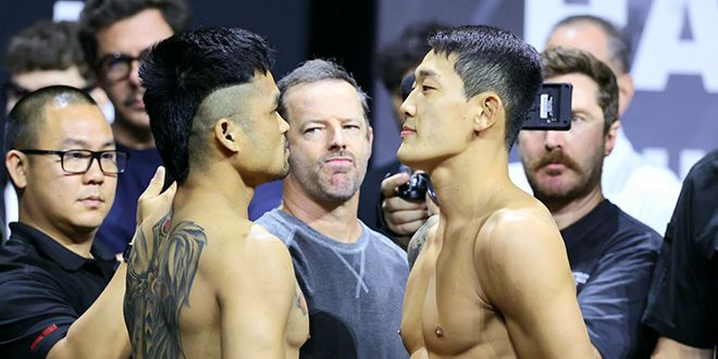 제카 사라기와 유주상이 2025년 6월 미국 뉴저지주 뉴어크 프루덴셜 센터 UFC 316 공개 계체 행사에서 마주 보고 있다. 사진=TKO