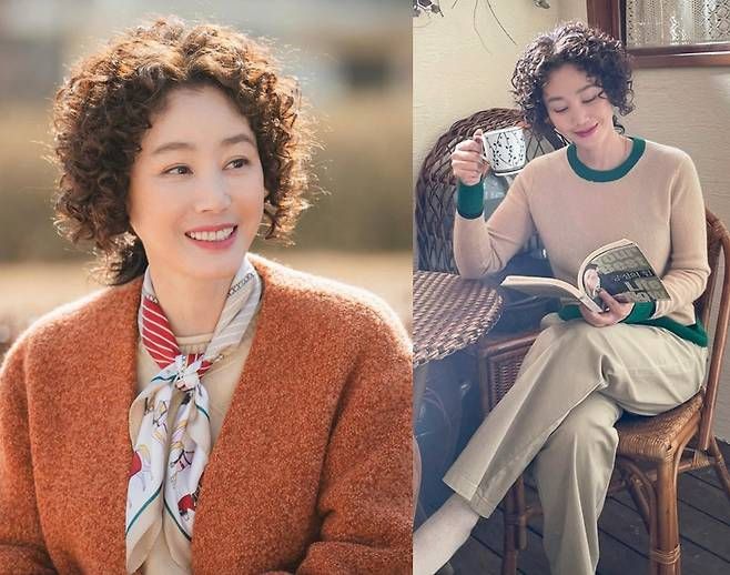 김성령이 아날로그 감성 가득한 헤어와 스타일링으로 또 한 번의 매력 변신을 선보였다.사진=김성령 sns