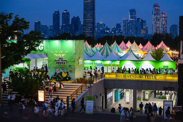 ‘2025 올리브영 페스타’는 지난 5월 21~25일 서울 용산구 노들섬에서 종일 관람 형태로 진행됐다.