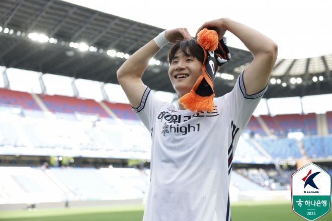 강원 FC 신민하. 신민하는 올 시즌 강원 주전 수비수다. 사진=한국프로축구연맹
