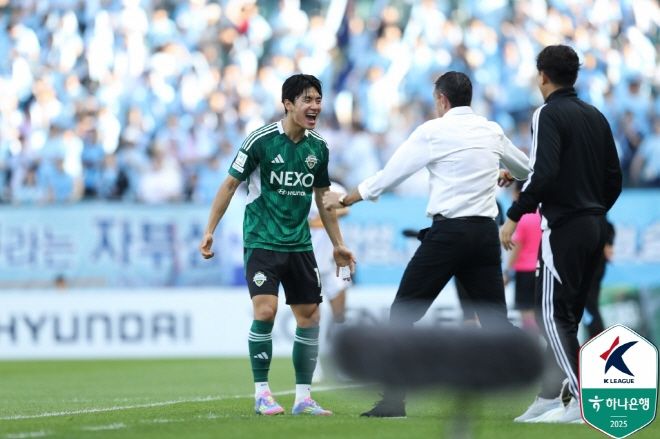 전진우. 사진=한국프로축구연맹
