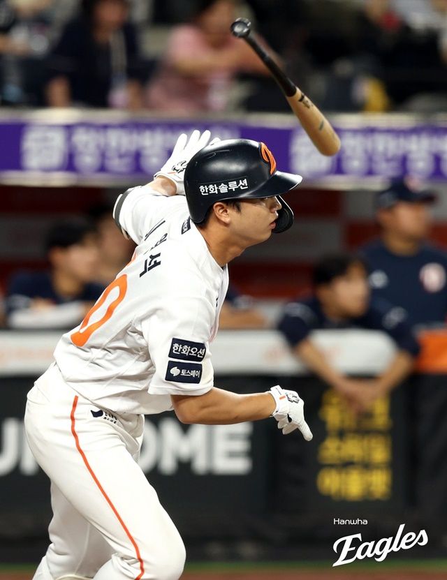 12일 대전 두산전에서 이원석이 결승타를 치고 있다. 사진=한화 제공