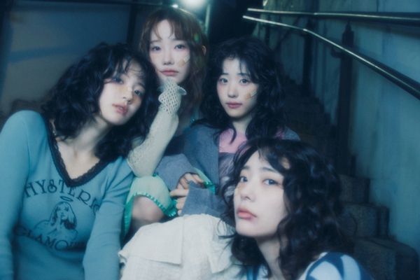 ‘최애 걸밴드’ QWER(큐더블유이알)이 컴백과 동시에 커리어 하이를 달성했다.