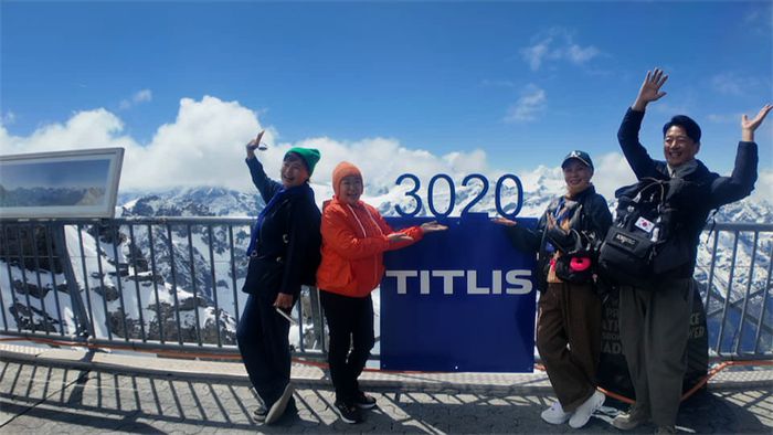 KBS 여행 예능 ‘같이 삽시다’를 통해 공개되는 박원숙, 혜은이, 홍진희, 윤다훈이 함께 떠난 스위스 루체른 호수 여행 / 사진=스위스정부관광청