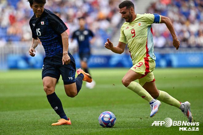 다카이는 2024년 9월 5일 중국과의 2026 북중미 월드컵 아시아 지역 3차 예선에서 교체 출전하며 일본 국가대표팀 데뷔전도 치렀다. 다카이는 일본 국가대표로 A매치 3경기를 소화 중이다. 사진=AFPBBNews=News1