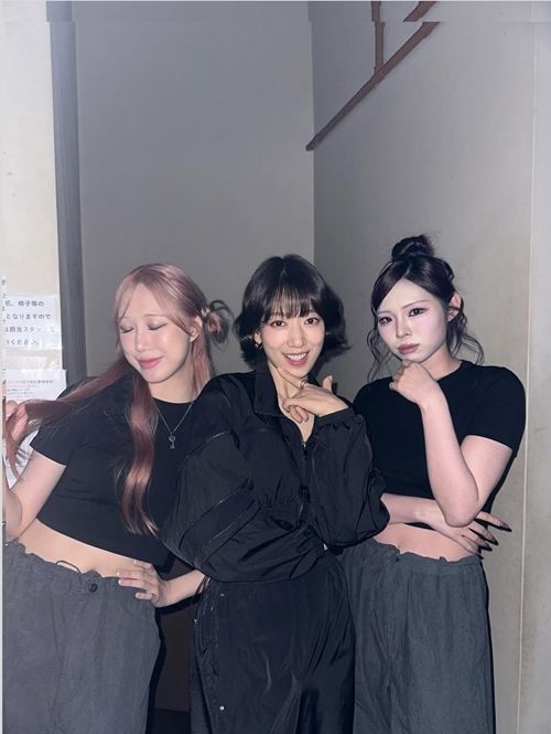 박신혜가 흔들린 사진 속에서도 또렷한 존재감을 발산했다. 사진=박신혜 SNS