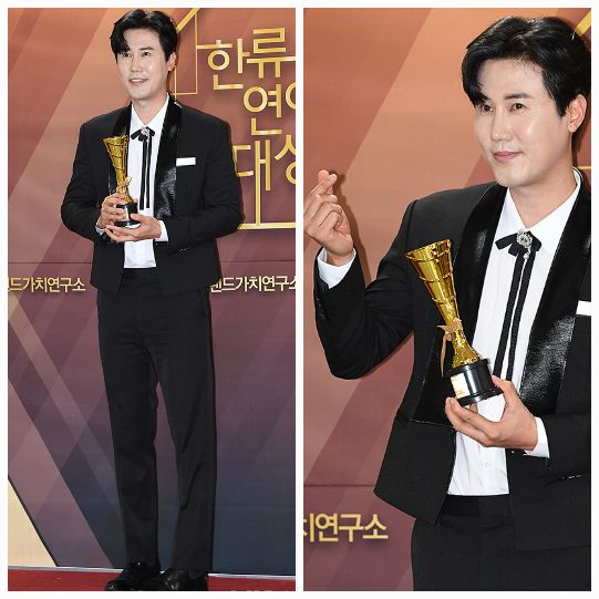 신성이 5일 서울 국회의원회관에서 열린 ‘2025 대한민국 베스트브랜드 어워즈 - 한류연예대상’ 시상식 포토월에 참석해 대중가요스타대상을 수상했다. 사진=천정환 기자