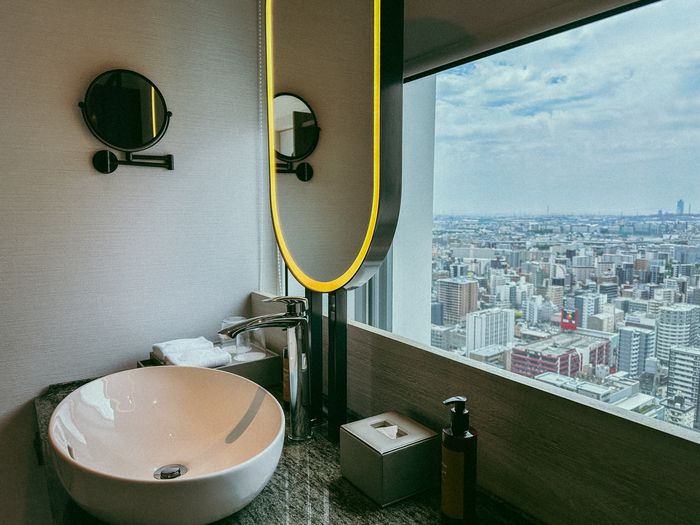 코너룸 화장실에서 볼 수 있는 전망 / 사진=권효정 여행+ 기자