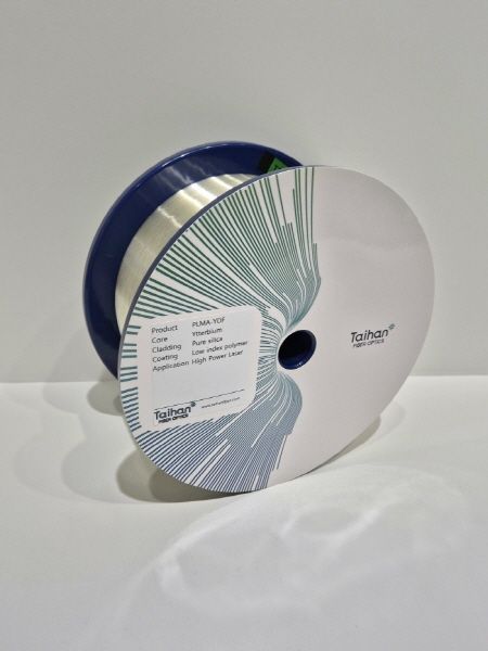 < 레이저 광섬유 / 출처 : 대한광통신 >