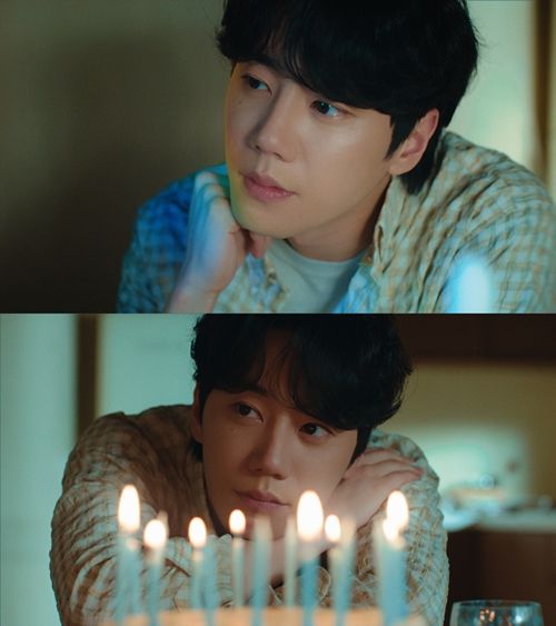 배우 이준영이 임슬옹의 신곡 뮤직비디오 출연해 감성적인 퍼포먼스를 선보였다.