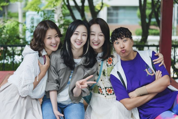 ‘살롱 드 홈즈’ 줌벤져스 이시영, 김다솜, 남기애, 정영주. 사진| ENA