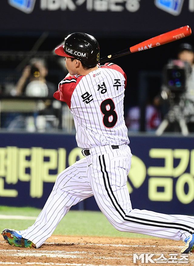 20일 잠실 롯데전에서 쾌조의 타격감을 과시한 문성주. 사진(잠실 서울)=김영구 기자